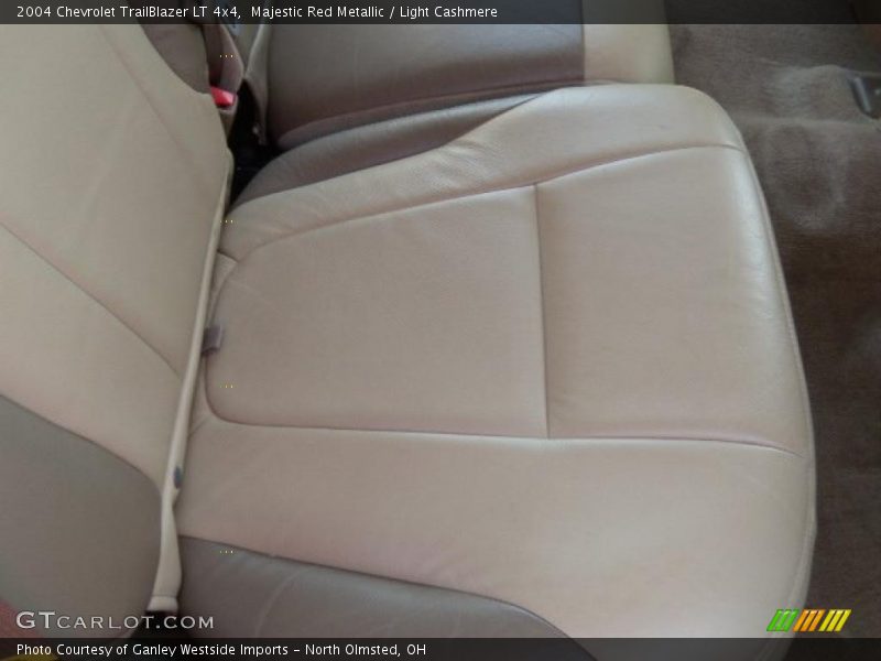 Majestic Red Metallic / Light Cashmere 2004 Chevrolet TrailBlazer LT 4x4