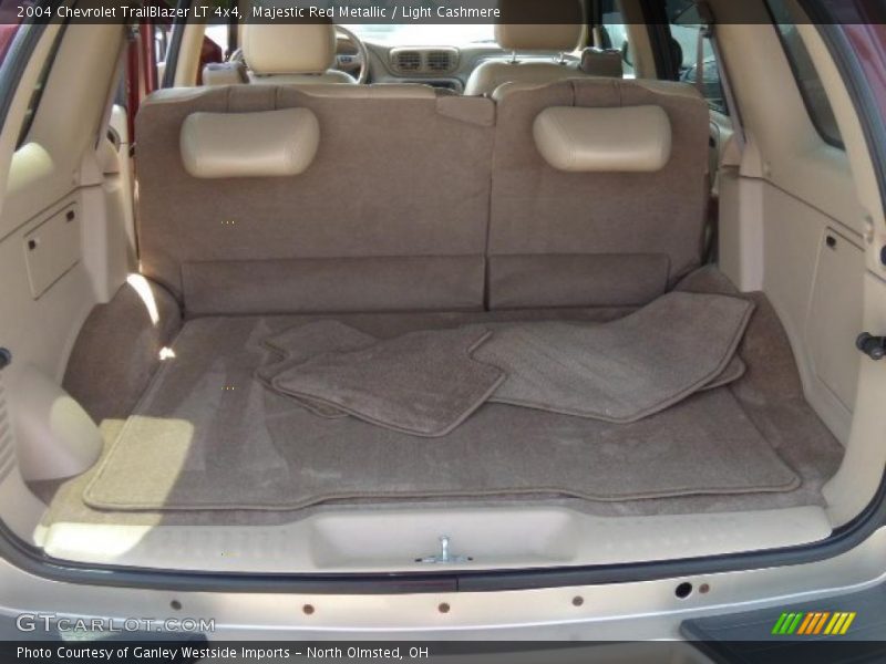 Majestic Red Metallic / Light Cashmere 2004 Chevrolet TrailBlazer LT 4x4