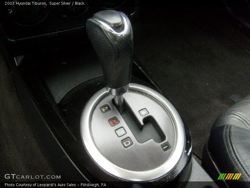 Super Silver / Black 2003 Hyundai Tiburon