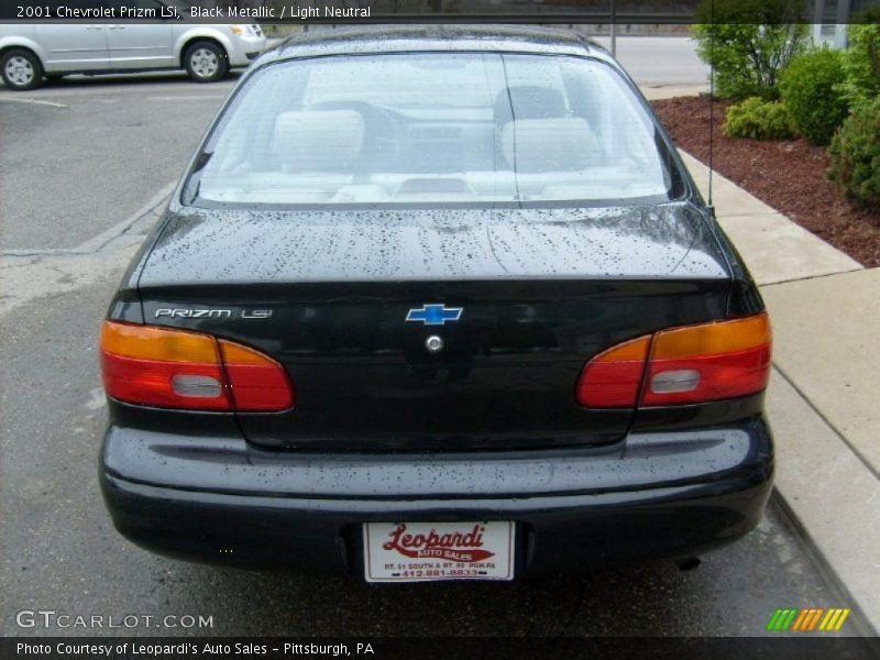 Black Metallic / Light Neutral 2001 Chevrolet Prizm LSi