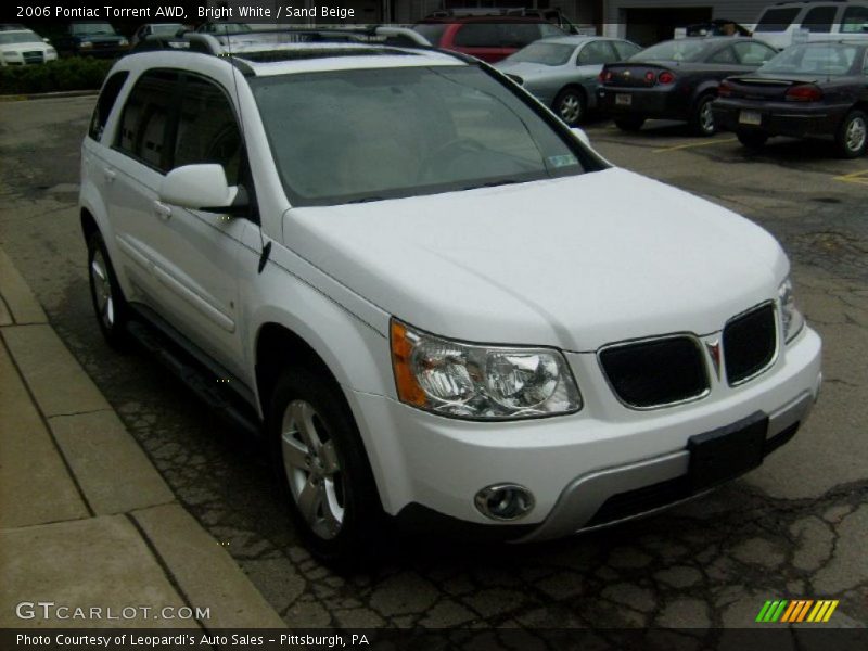 Bright White / Sand Beige 2006 Pontiac Torrent AWD