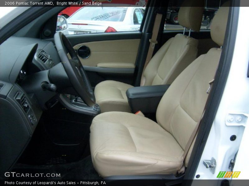 Bright White / Sand Beige 2006 Pontiac Torrent AWD