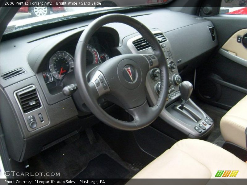 Bright White / Sand Beige 2006 Pontiac Torrent AWD