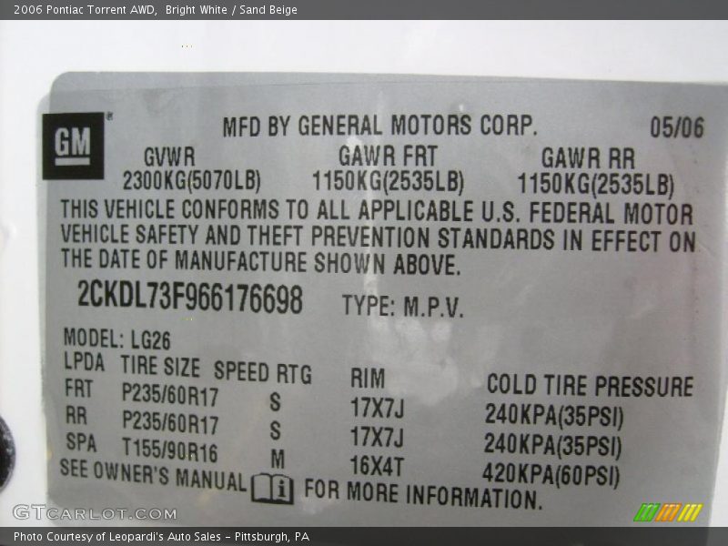 Bright White / Sand Beige 2006 Pontiac Torrent AWD