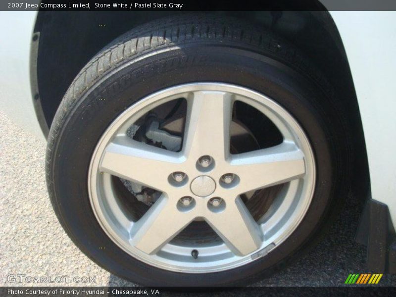 Stone White / Pastel Slate Gray 2007 Jeep Compass Limited
