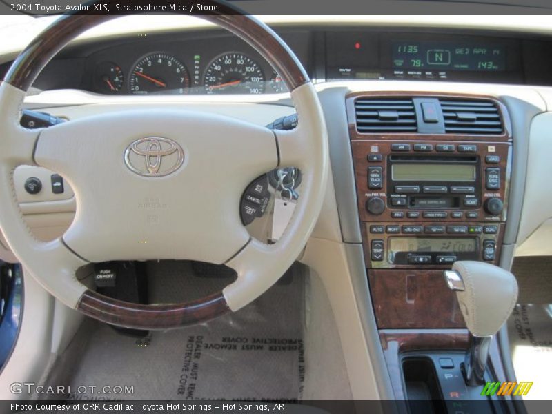 Stratosphere Mica / Stone 2004 Toyota Avalon XLS