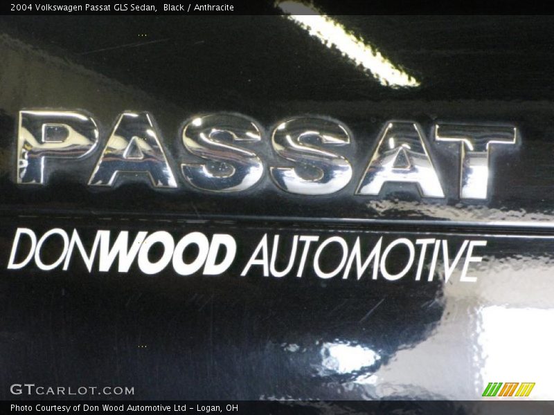 Black / Anthracite 2004 Volkswagen Passat GLS Sedan