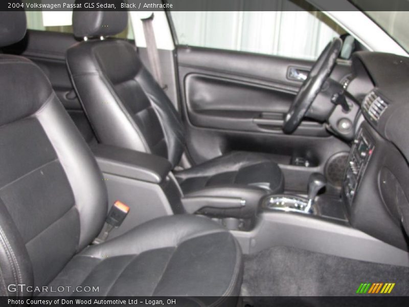 Black / Anthracite 2004 Volkswagen Passat GLS Sedan