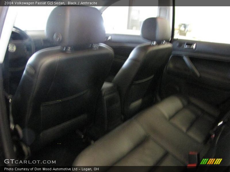 Black / Anthracite 2004 Volkswagen Passat GLS Sedan