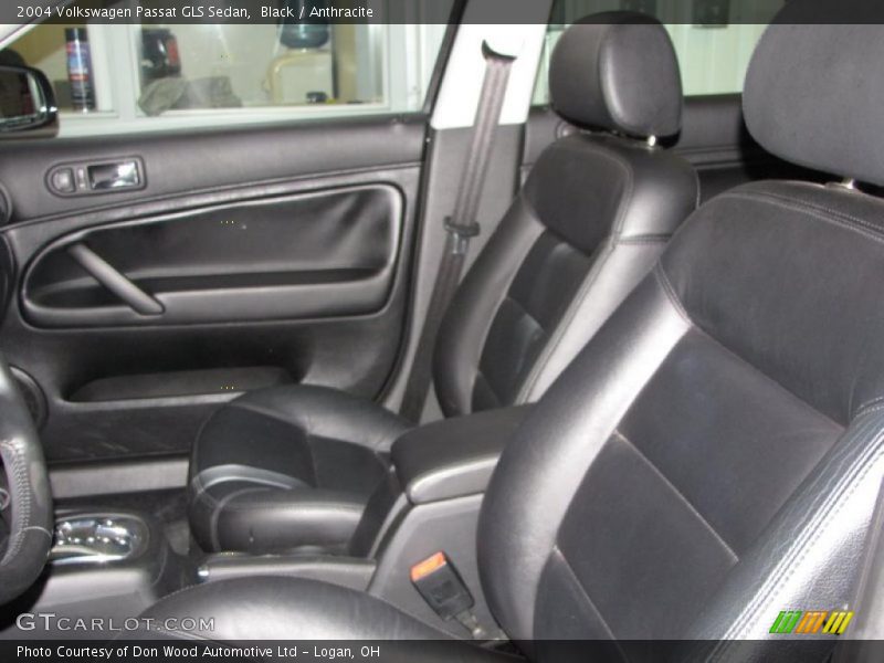 Black / Anthracite 2004 Volkswagen Passat GLS Sedan