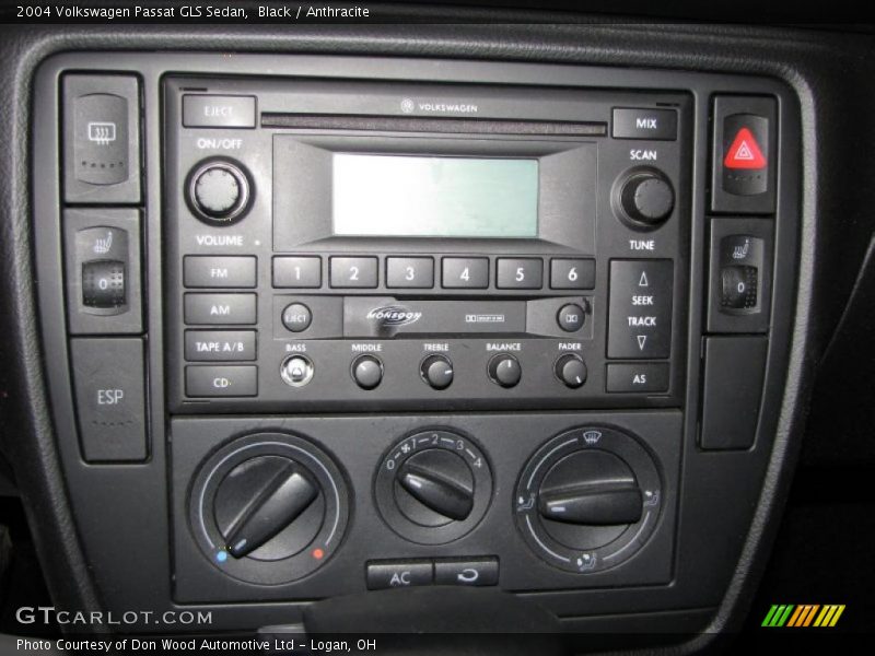 Black / Anthracite 2004 Volkswagen Passat GLS Sedan