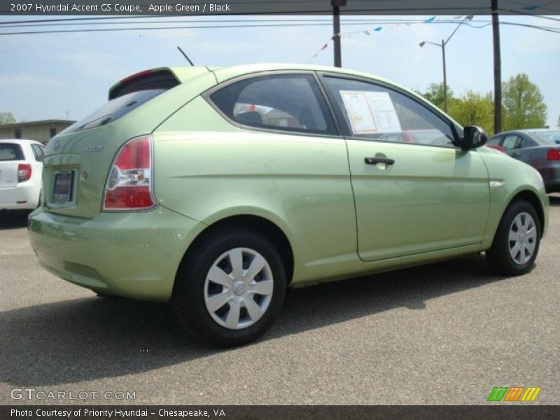 Apple Green / Black 2007 Hyundai Accent GS Coupe
