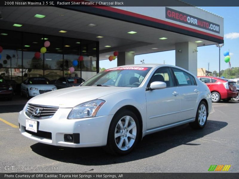 Radiant Silver Metallic / Charcoal Black 2008 Nissan Maxima 3.5 SE