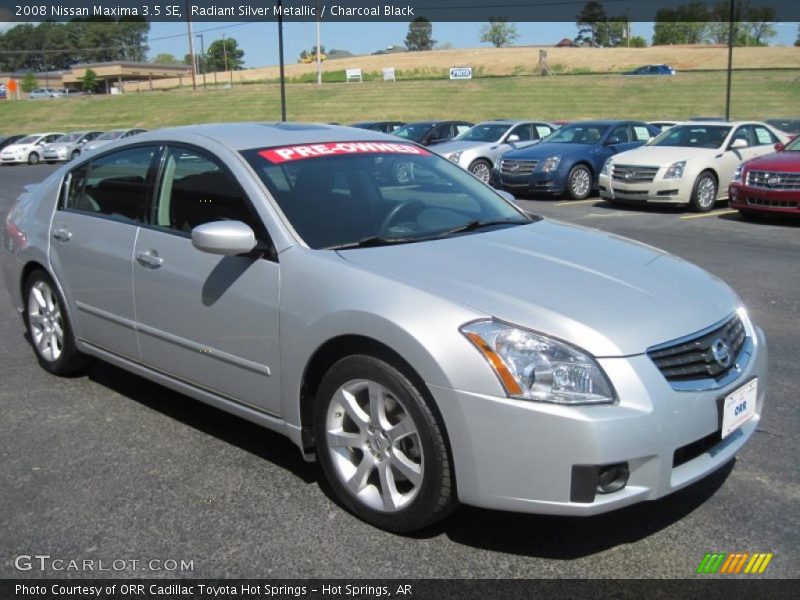 Radiant Silver Metallic / Charcoal Black 2008 Nissan Maxima 3.5 SE