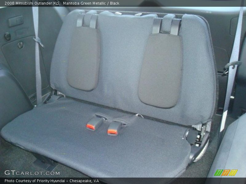 Manitoba Green Metallic / Black 2008 Mitsubishi Outlander XLS