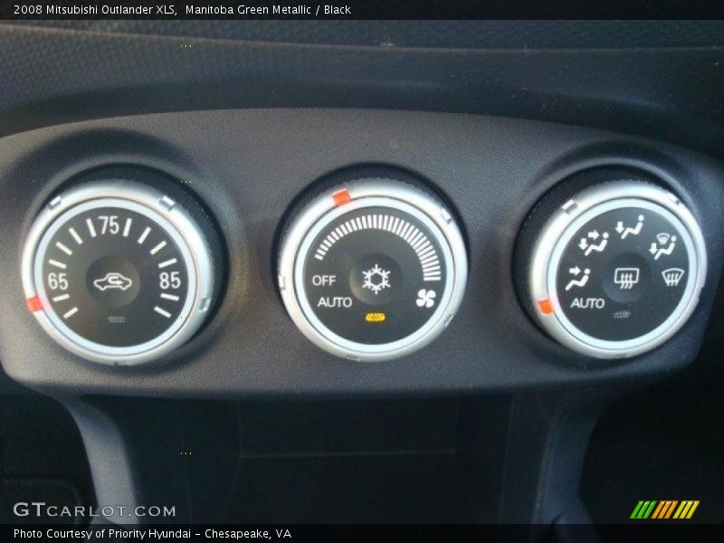 Manitoba Green Metallic / Black 2008 Mitsubishi Outlander XLS