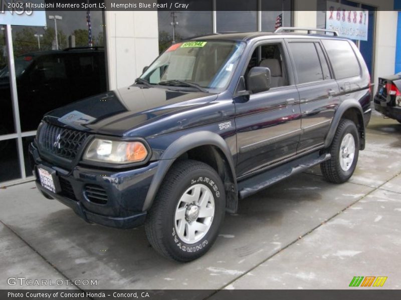 Memphis Blue Pearl / Gray 2002 Mitsubishi Montero Sport LS