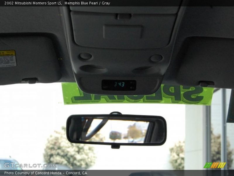 Memphis Blue Pearl / Gray 2002 Mitsubishi Montero Sport LS