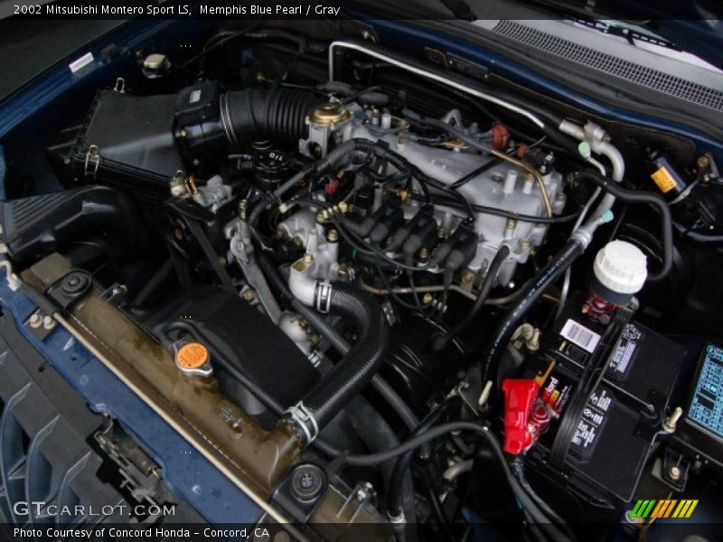 Memphis Blue Pearl / Gray 2002 Mitsubishi Montero Sport LS