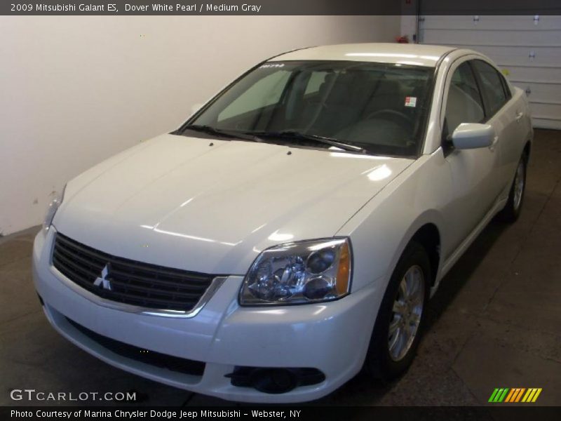Dover White Pearl / Medium Gray 2009 Mitsubishi Galant ES