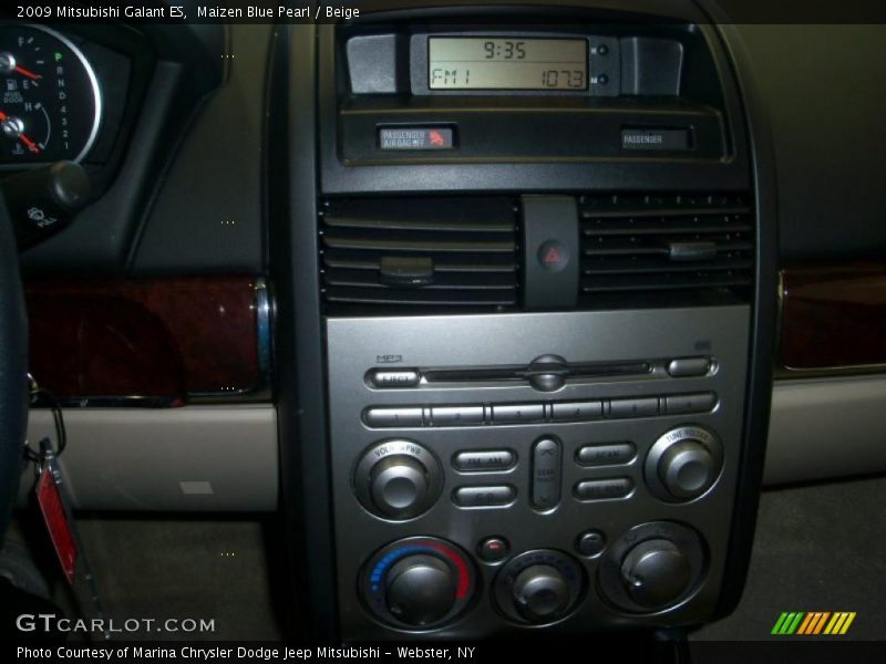 Maizen Blue Pearl / Beige 2009 Mitsubishi Galant ES