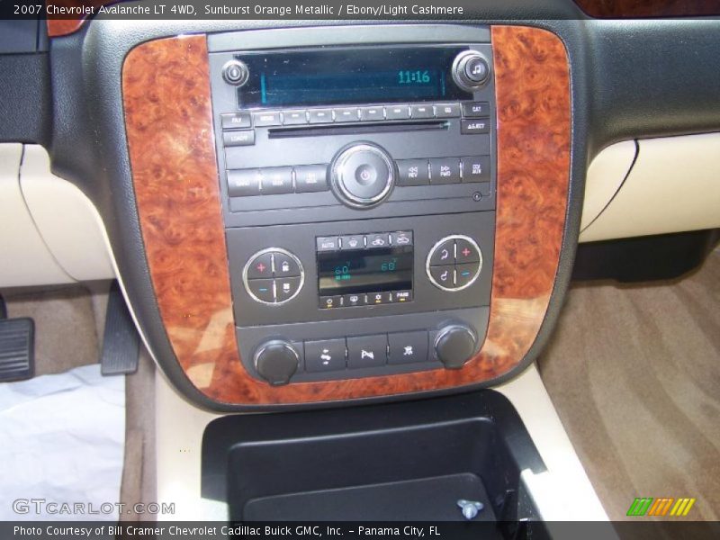 Sunburst Orange Metallic / Ebony/Light Cashmere 2007 Chevrolet Avalanche LT 4WD