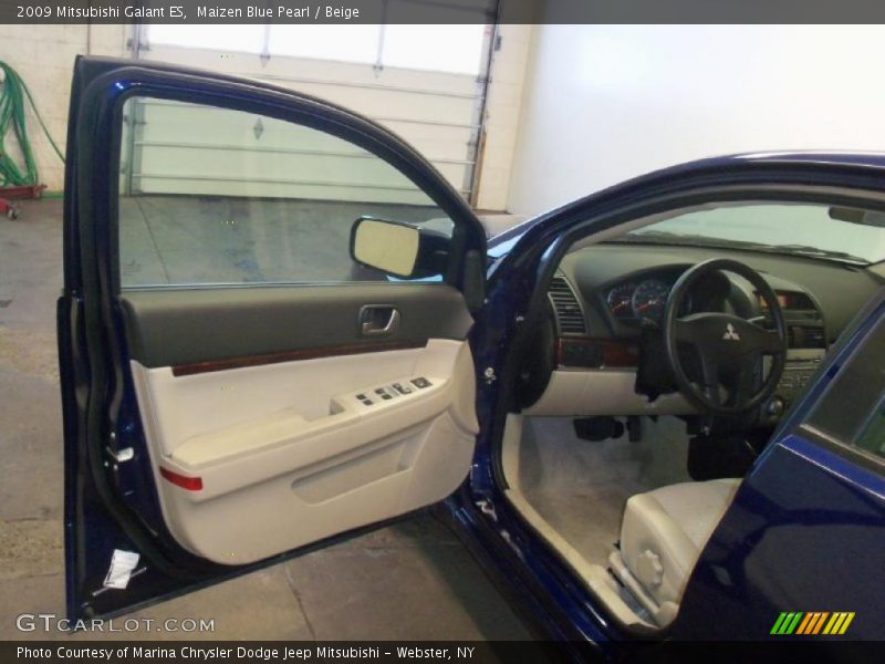 Maizen Blue Pearl / Beige 2009 Mitsubishi Galant ES