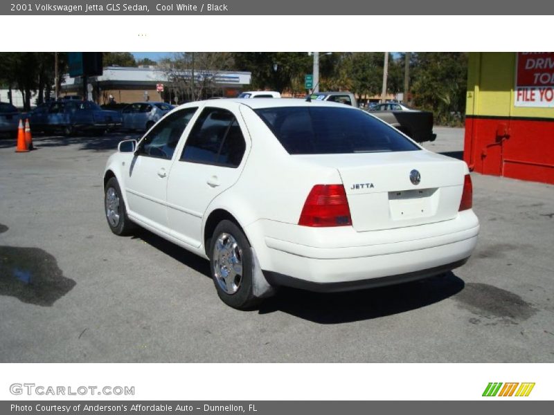 Cool White / Black 2001 Volkswagen Jetta GLS Sedan