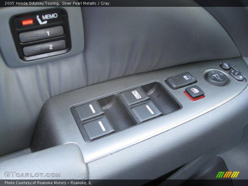 Silver Pearl Metallic / Gray 2005 Honda Odyssey Touring
