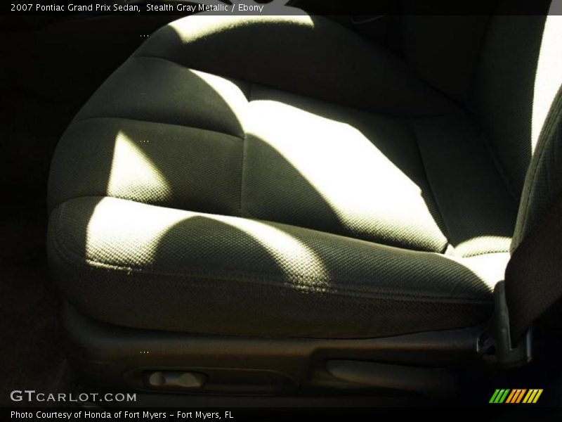 Stealth Gray Metallic / Ebony 2007 Pontiac Grand Prix Sedan