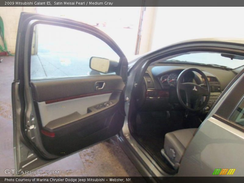 Satin Meisai Pearl / Medium Gray 2009 Mitsubishi Galant ES