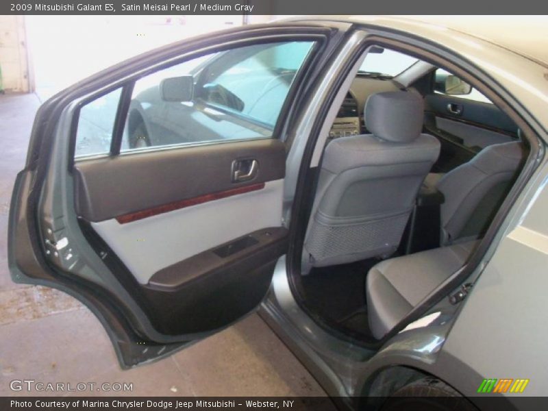 Satin Meisai Pearl / Medium Gray 2009 Mitsubishi Galant ES