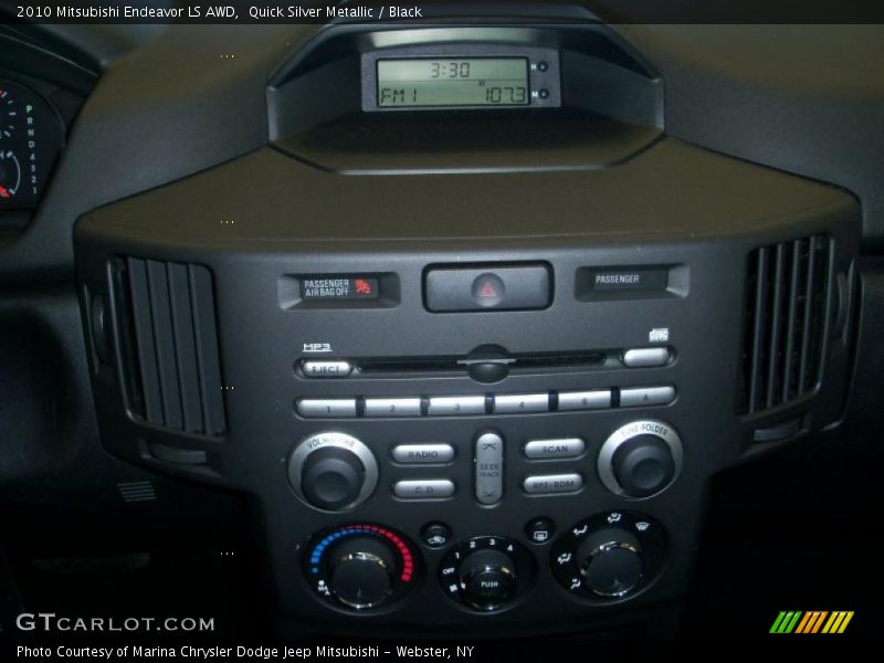 Quick Silver Metallic / Black 2010 Mitsubishi Endeavor LS AWD