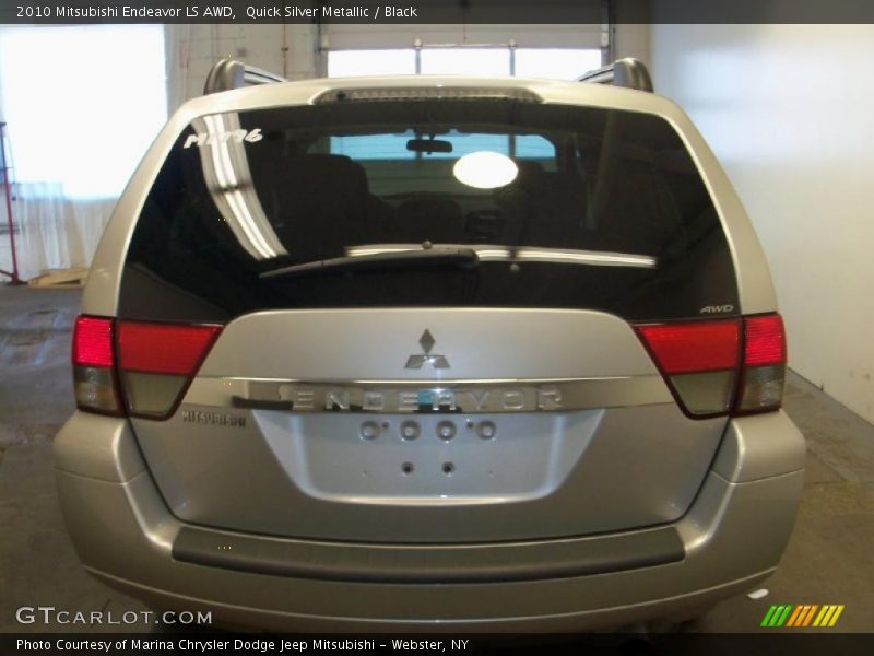 Quick Silver Metallic / Black 2010 Mitsubishi Endeavor LS AWD