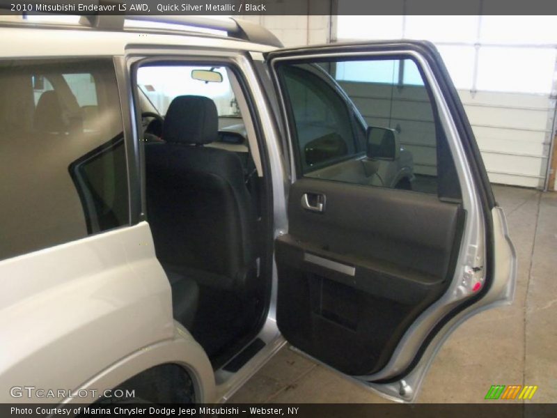 Quick Silver Metallic / Black 2010 Mitsubishi Endeavor LS AWD