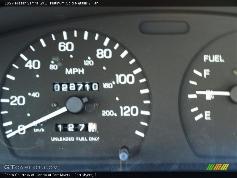 Platinum Gold Metallic / Tan 1997 Nissan Sentra GXE