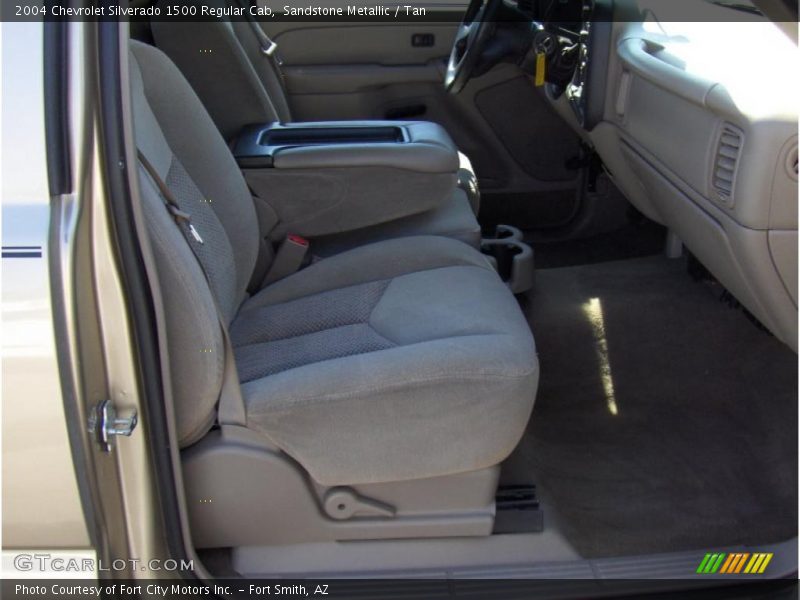Sandstone Metallic / Tan 2004 Chevrolet Silverado 1500 Regular Cab