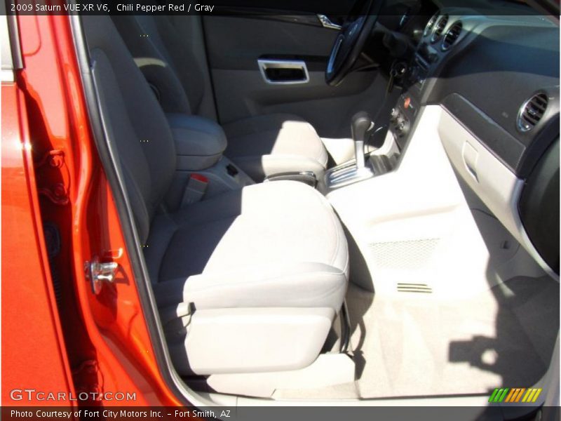 Chili Pepper Red / Gray 2009 Saturn VUE XR V6