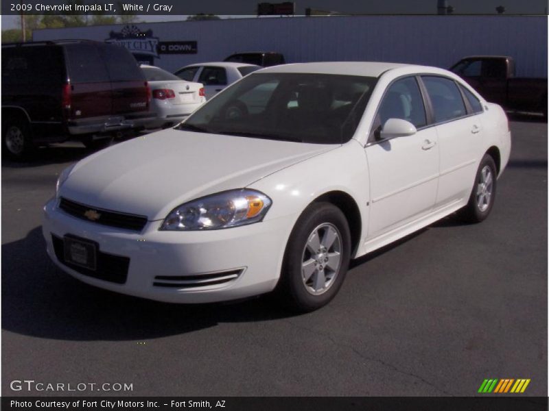 White / Gray 2009 Chevrolet Impala LT