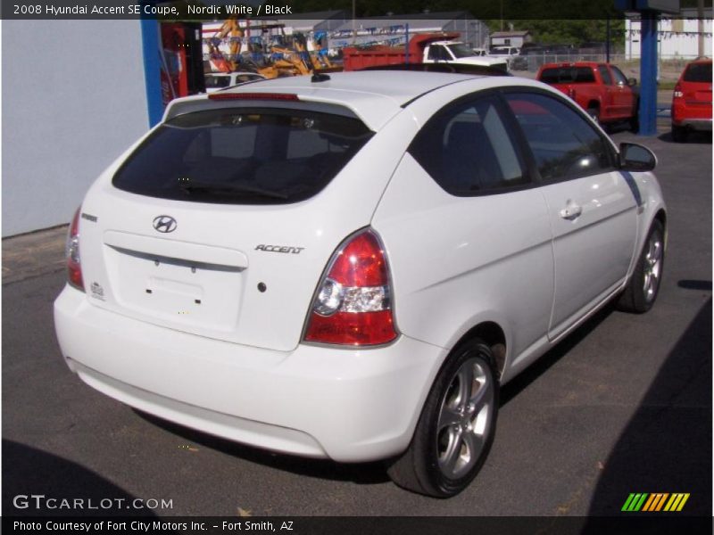 Nordic White / Black 2008 Hyundai Accent SE Coupe