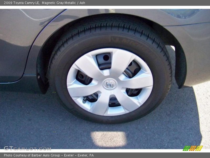 Magnetic Gray Metallic / Ash 2009 Toyota Camry LE