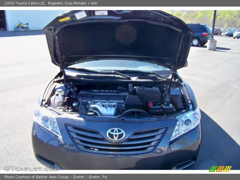 Magnetic Gray Metallic / Ash 2009 Toyota Camry LE