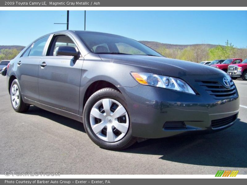 Magnetic Gray Metallic / Ash 2009 Toyota Camry LE