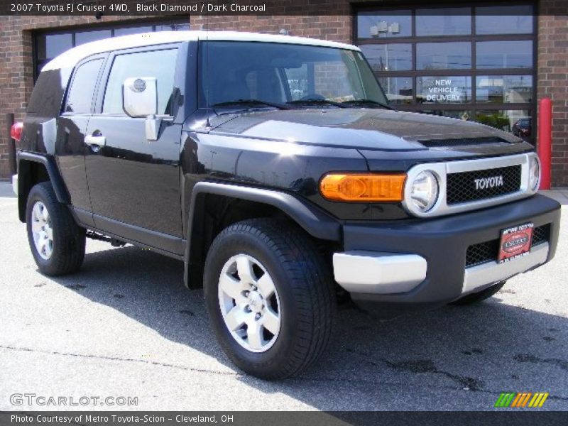 Black Diamond / Dark Charcoal 2007 Toyota FJ Cruiser 4WD