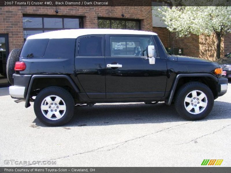 Black Diamond / Dark Charcoal 2007 Toyota FJ Cruiser 4WD