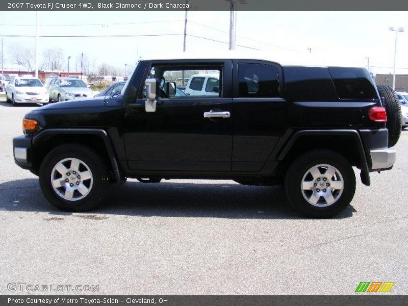 Black Diamond / Dark Charcoal 2007 Toyota FJ Cruiser 4WD