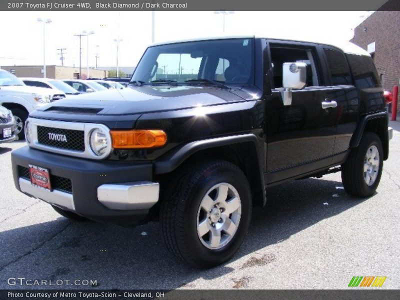 Black Diamond / Dark Charcoal 2007 Toyota FJ Cruiser 4WD