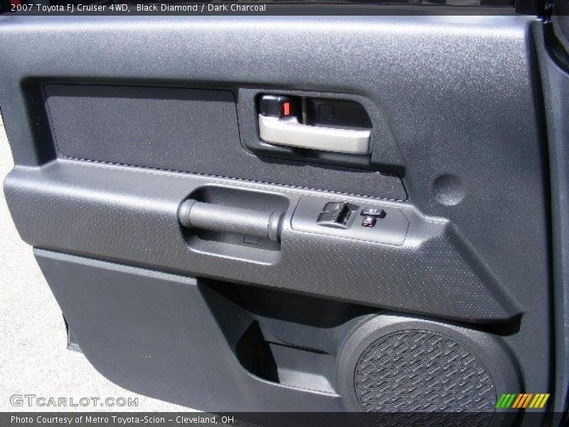 Black Diamond / Dark Charcoal 2007 Toyota FJ Cruiser 4WD