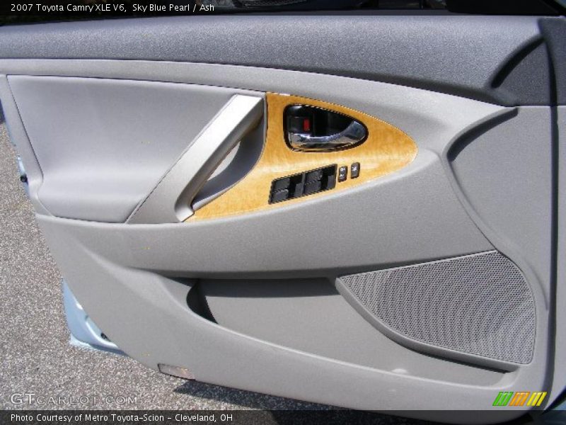 Sky Blue Pearl / Ash 2007 Toyota Camry XLE V6