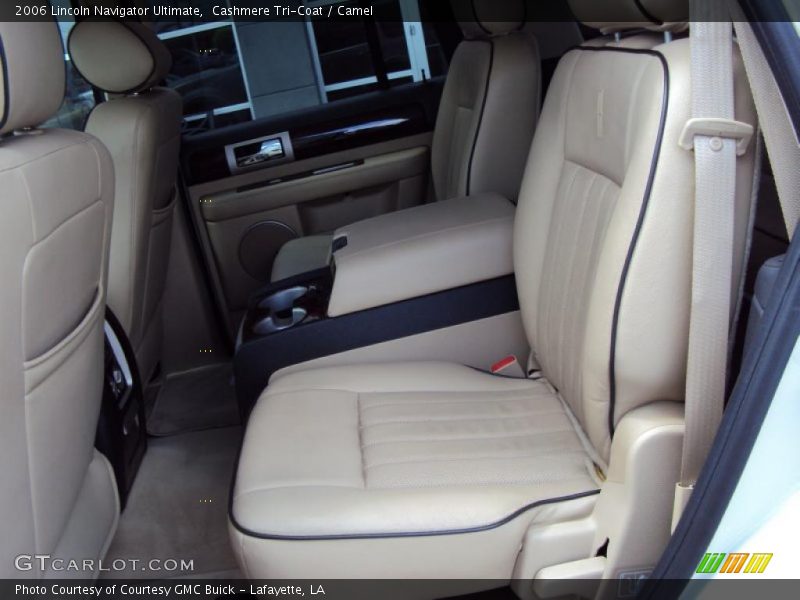 Cashmere Tri-Coat / Camel 2006 Lincoln Navigator Ultimate